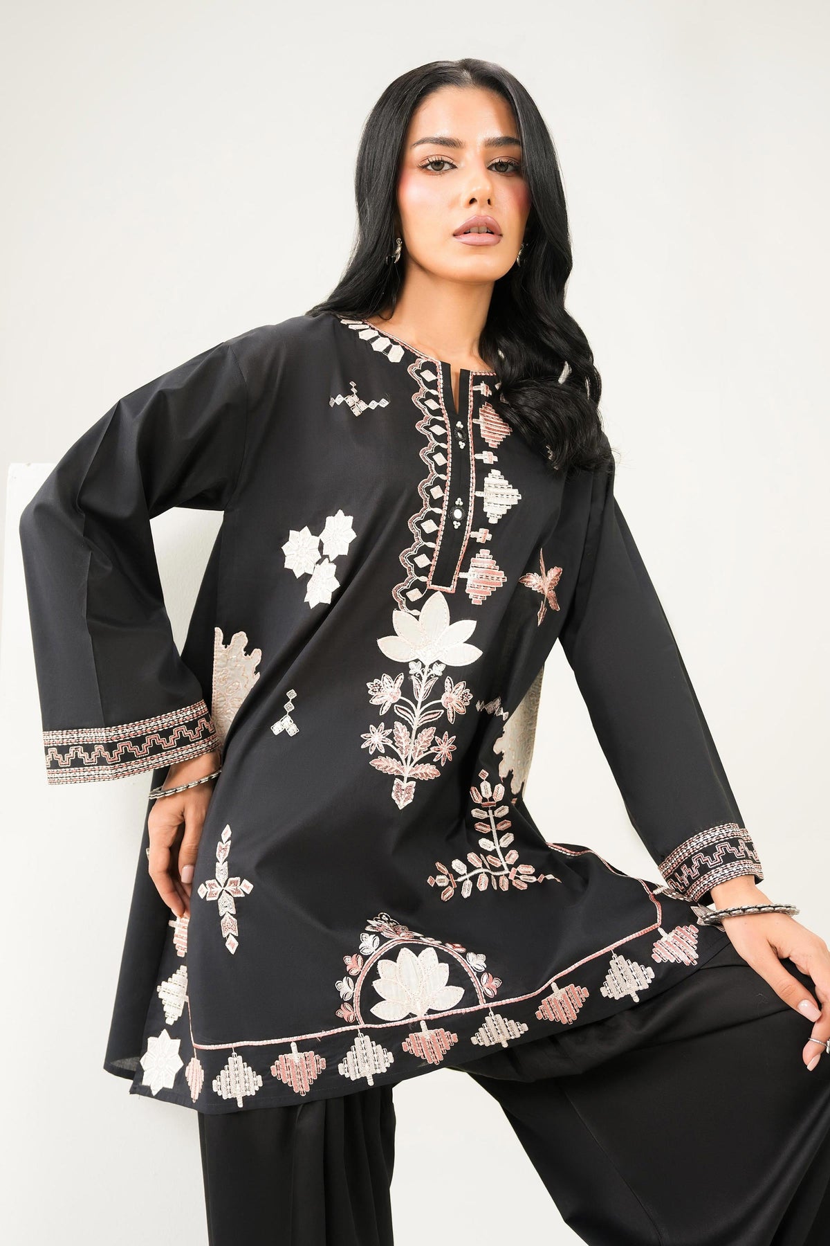 2 Piece - Embroidered Suit - PE26-450