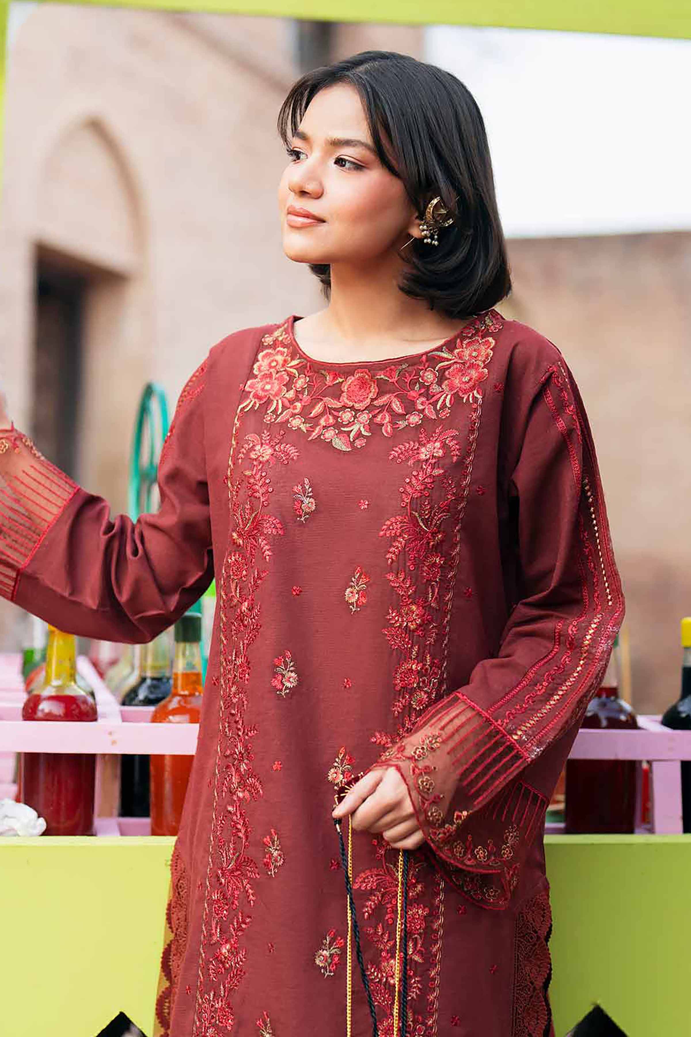 2 Piece - Embroidered Suit - PE26-50