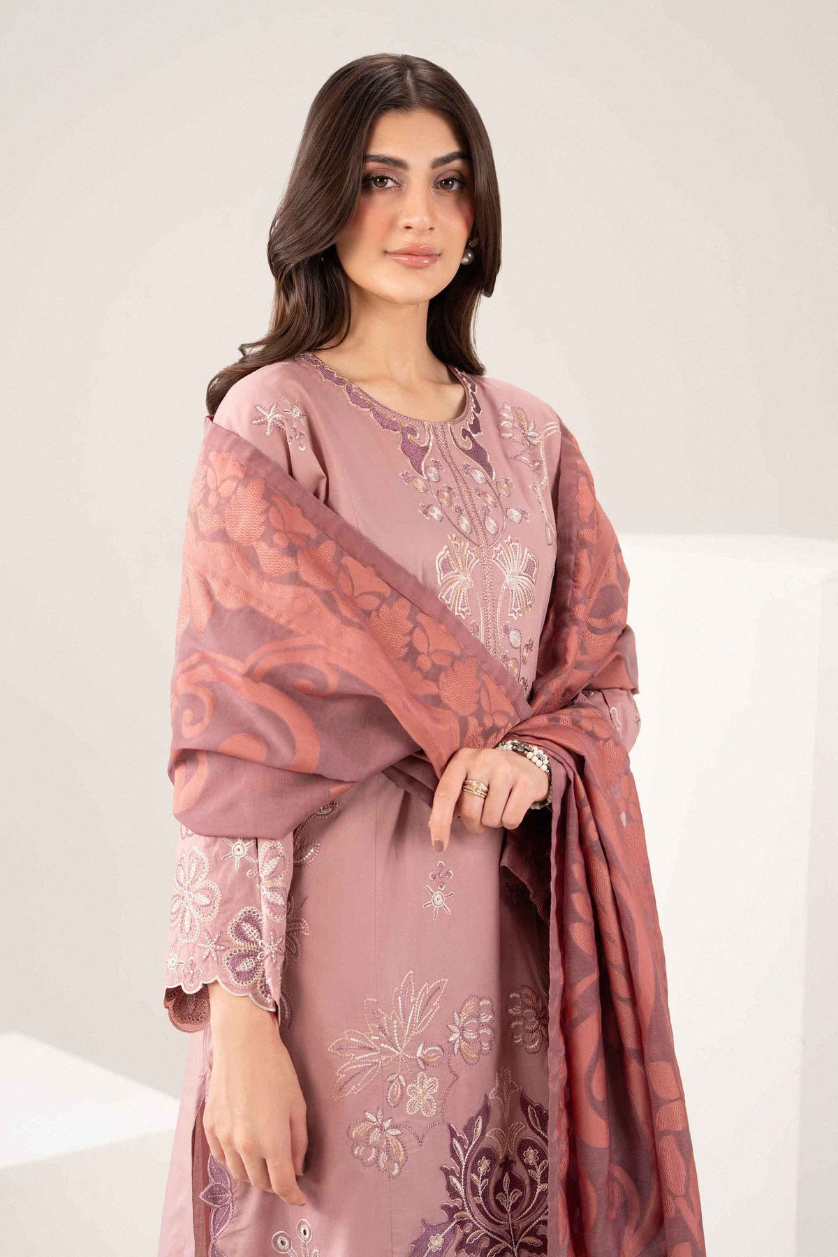 3 Piece - Embroidered Suit - PE26-548