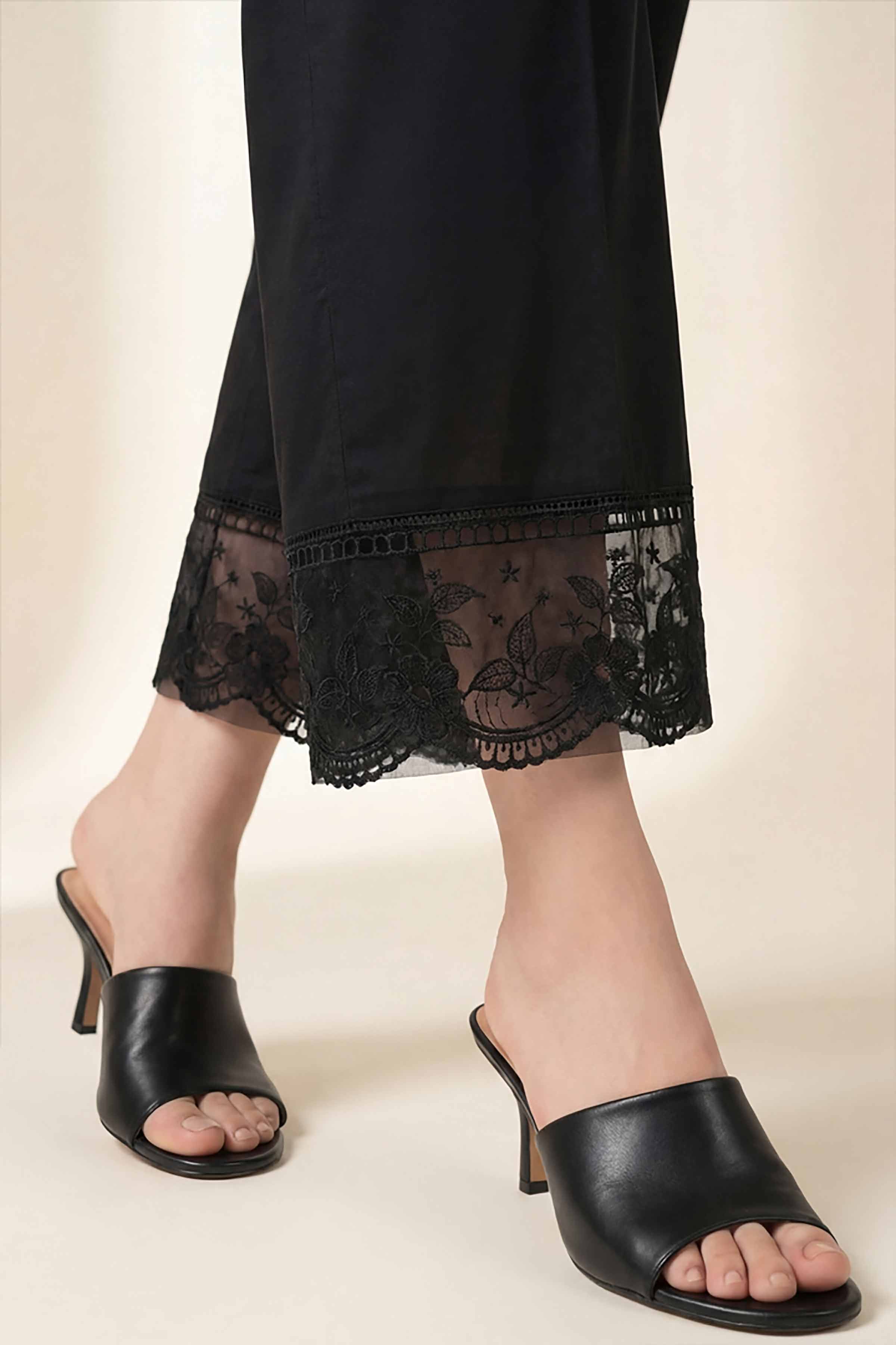 Embroidered Trousers - PE26-639