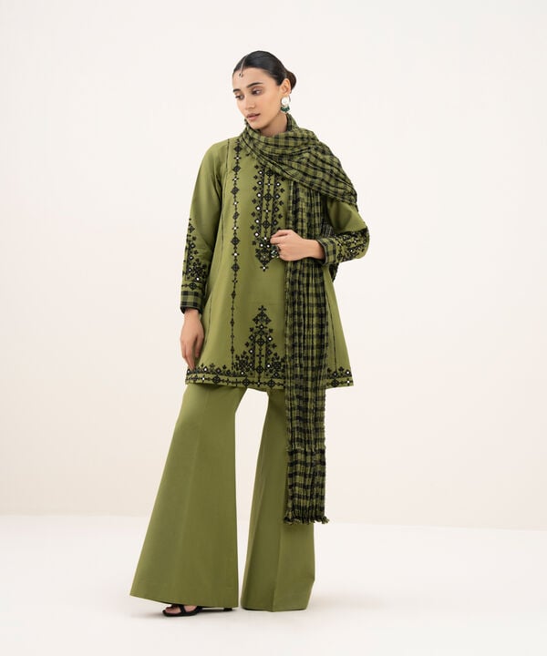 3 Piece - Embroidered Lawn Suit