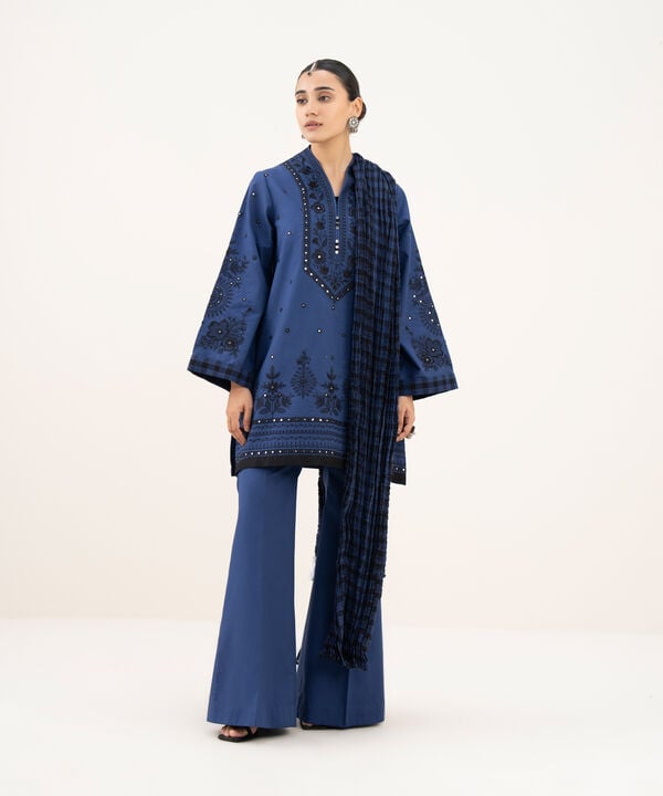 3 Piece - Embroidered Lawn Suit