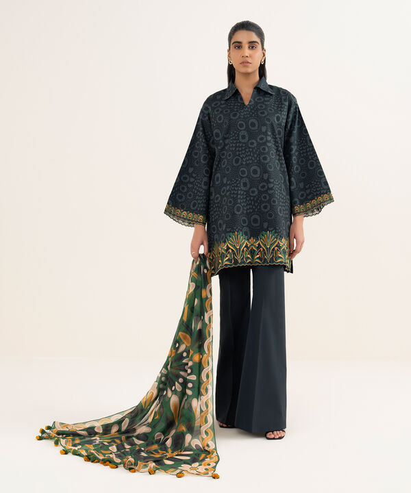 3 Piece - Embroidered Lawn Suit