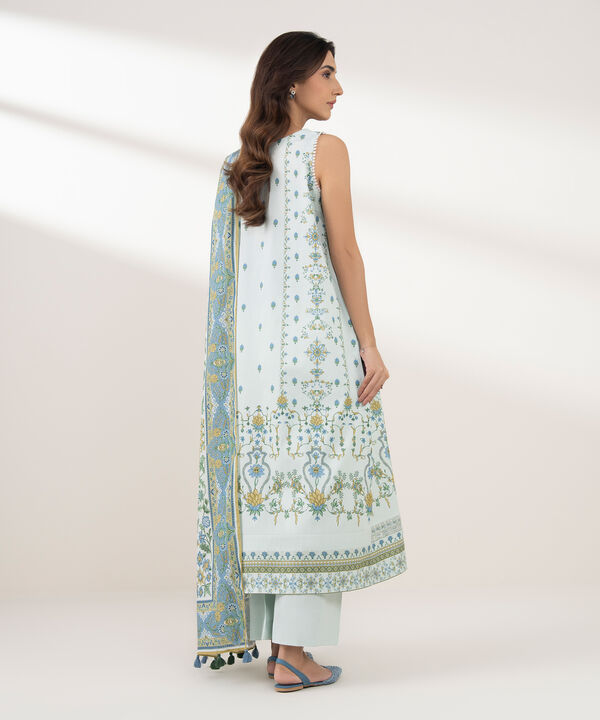 3 Piece - Embroidered Lawn Suit