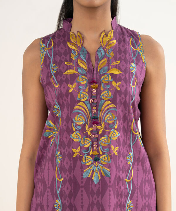 3 Piece - Embroidered Lawn Suit