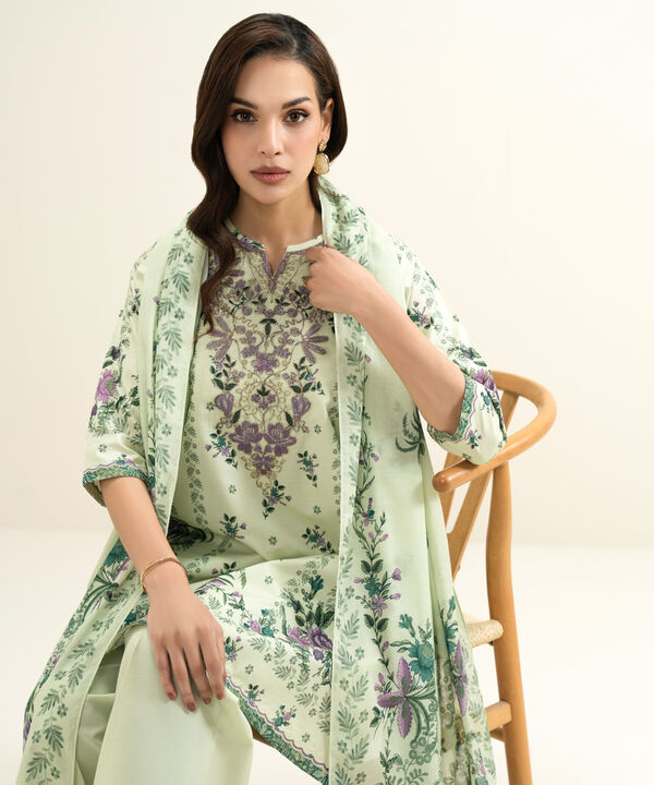 3 Piece - Embroidered Lawn Suit