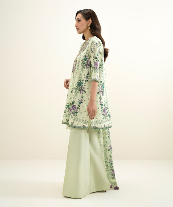 3 Piece - Embroidered Lawn Suit