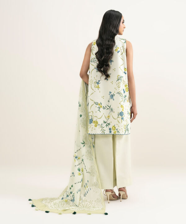 3 Piece - Embroidered Lawn Suit