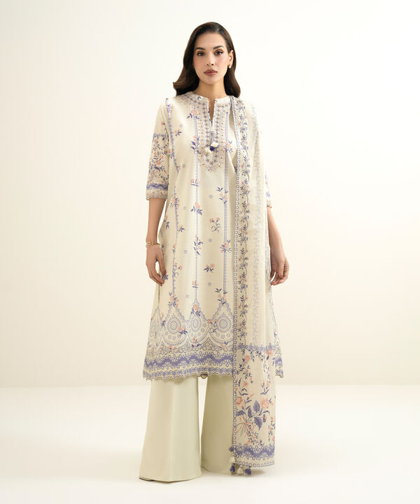 3 Piece - Embroidered Lawn Suit