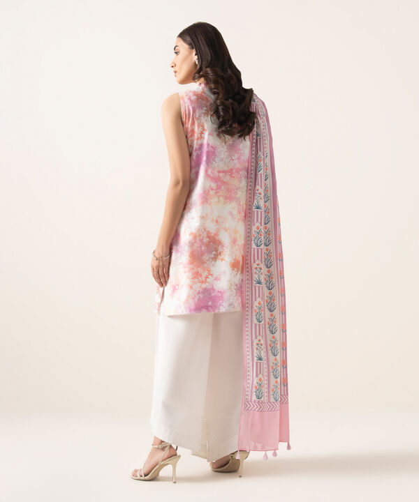 3 Piece - Embroidered Lawn Suit