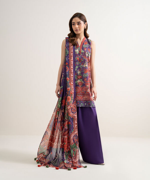 3 Piece - Embroidered Lawn Suit