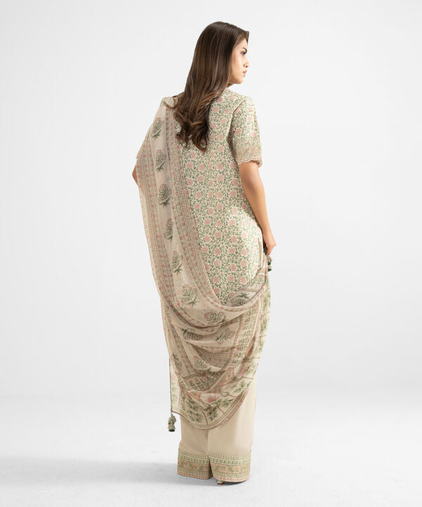 3 Piece - Embroidered Lawn Suit