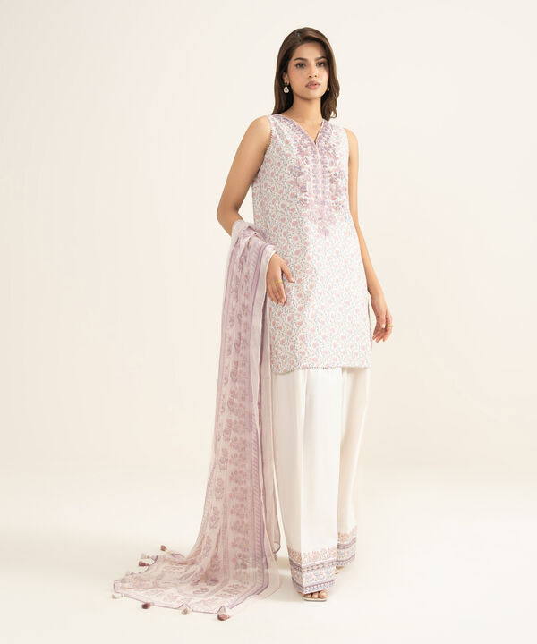 3 Piece - Embroidered Lawn Suit