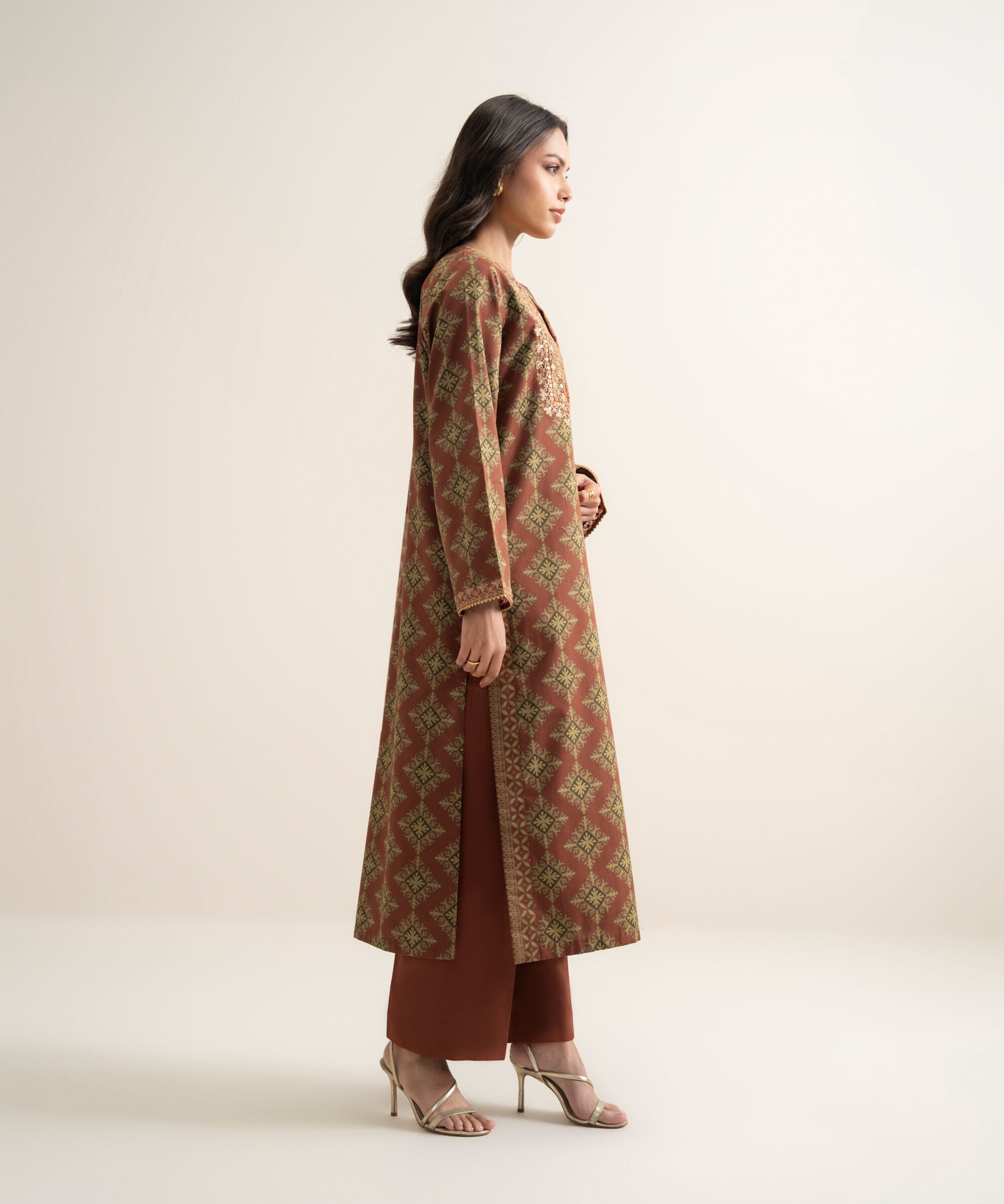3 Piece - Embroidered Lawn Suit