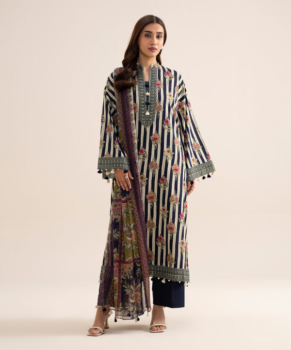 3 Piece - Embroidered Arabic Lawn Suit