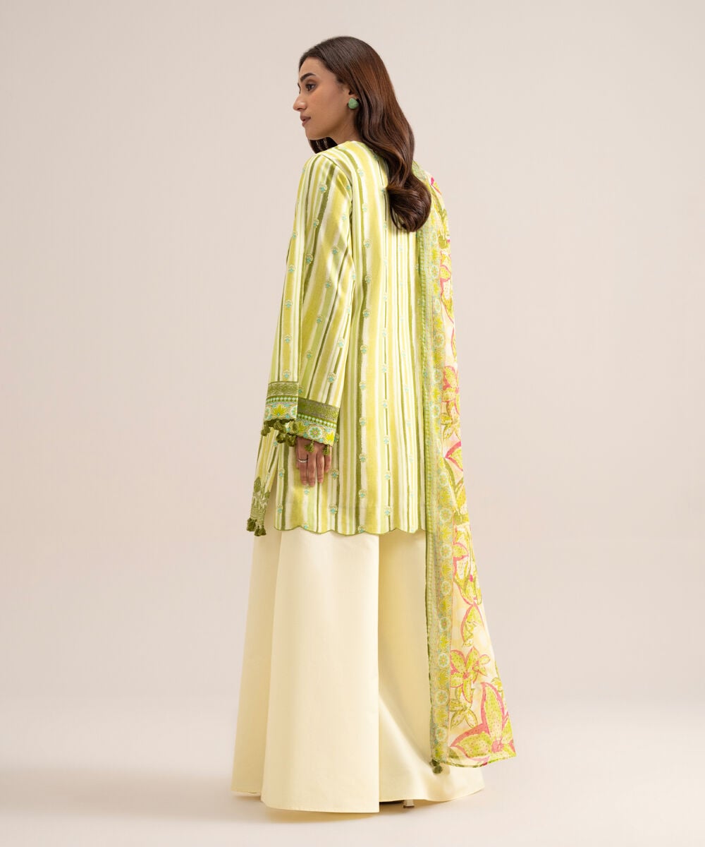 3 Piece - Embroidered Arabic Lawn Suit PEDYS26V7122