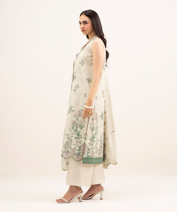 3 Piece - Embroidered Lawn Suit