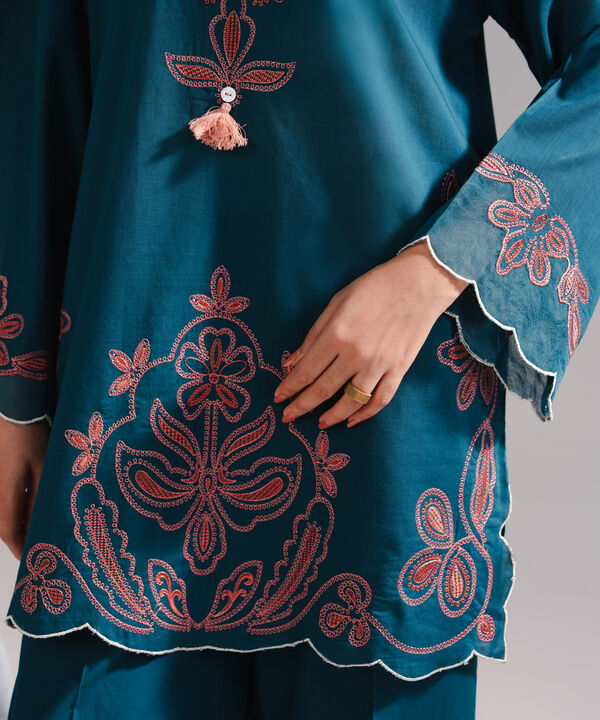 Embroidered Crosshatch Shirt