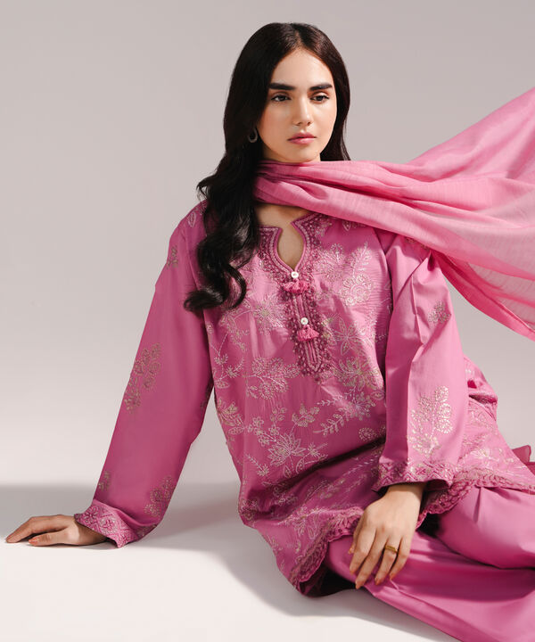 3 Piece - Embroidered Lawn Suit