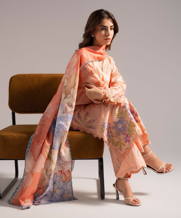 3 Piece - Embroidered Lawn Suit