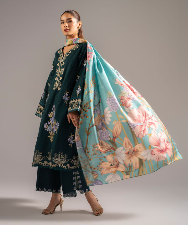 3 Piece - Embroidered Lawn Suit