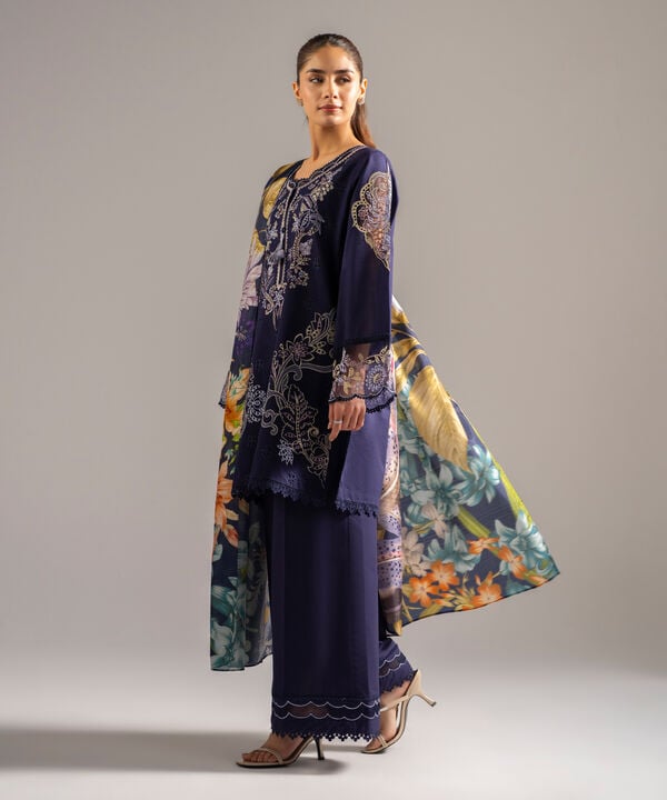 3 Piece - Embroidered Lawn Suit