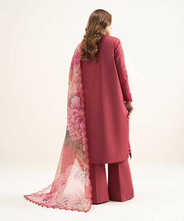 3 Piece - Embroidered Lawn Suit