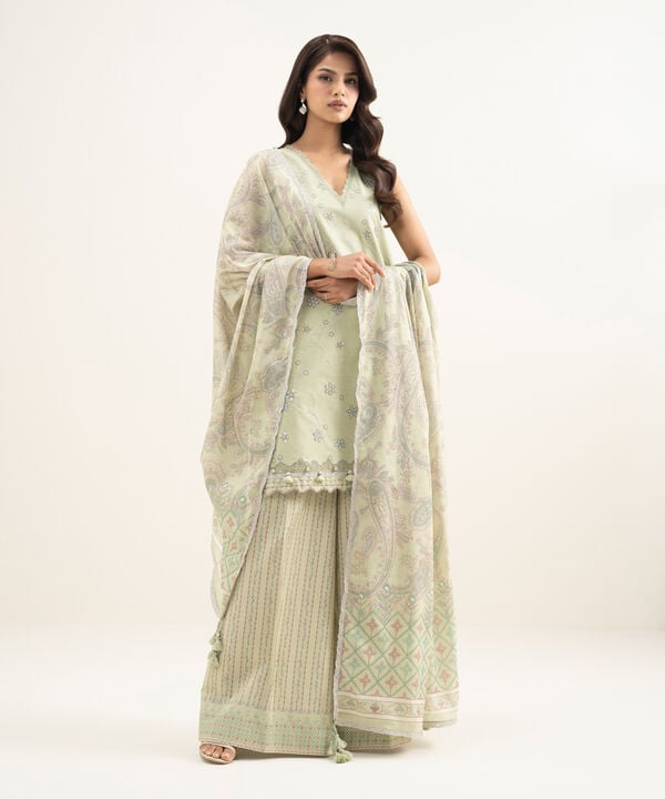 3 Piece - Embroidered Lawn Suit