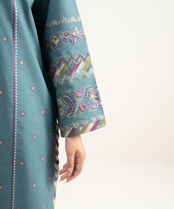 3 Piece - Embroidered Lawn Suit