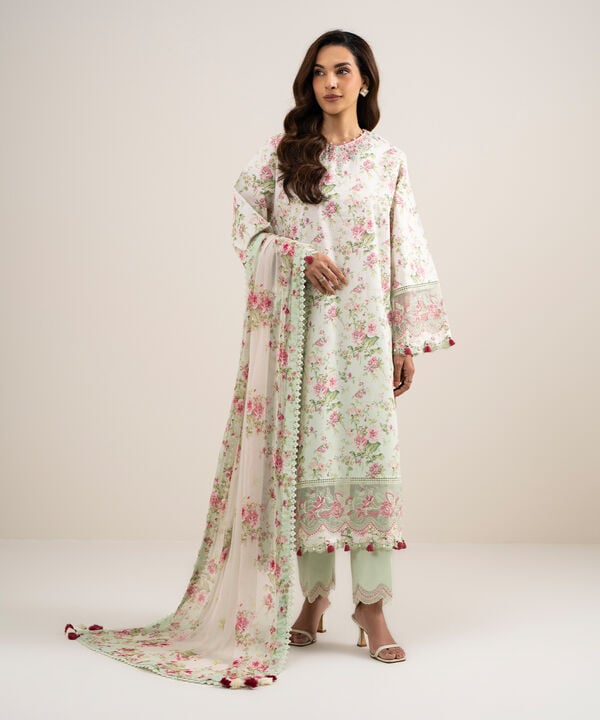 3 Piece - Embroidered Lawn Suit