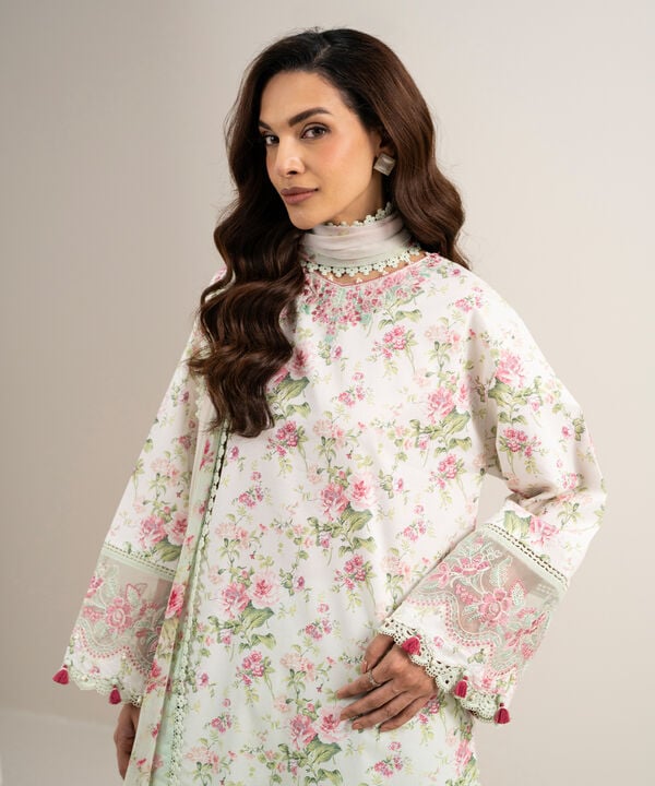 3 Piece - Embroidered Lawn Suit