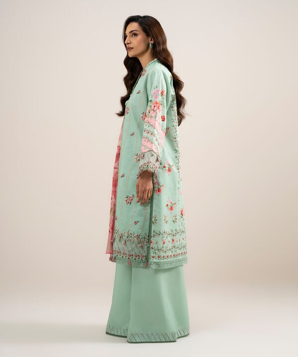 3 Piece - Embroidered Lawn Suit