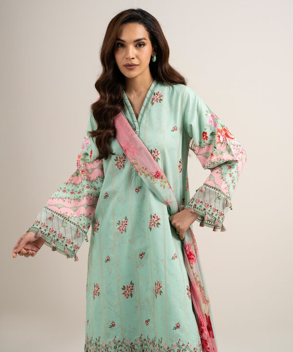 3 Piece - Embroidered Lawn Suit