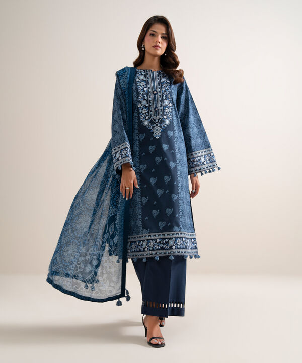 3 Piece - Embroidered Lawn Suit