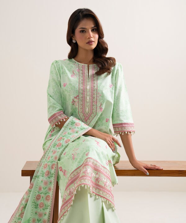 3 Piece - Embroidered Lawn Suit