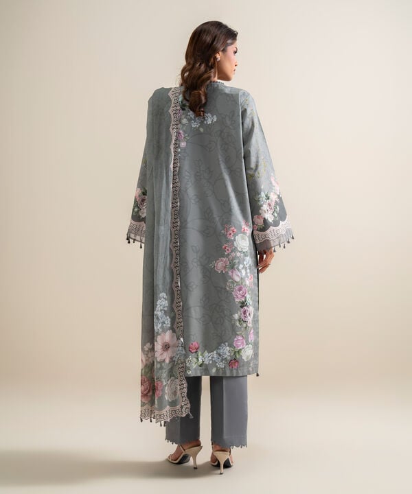 3 Piece - Embroidered Lawn Suit