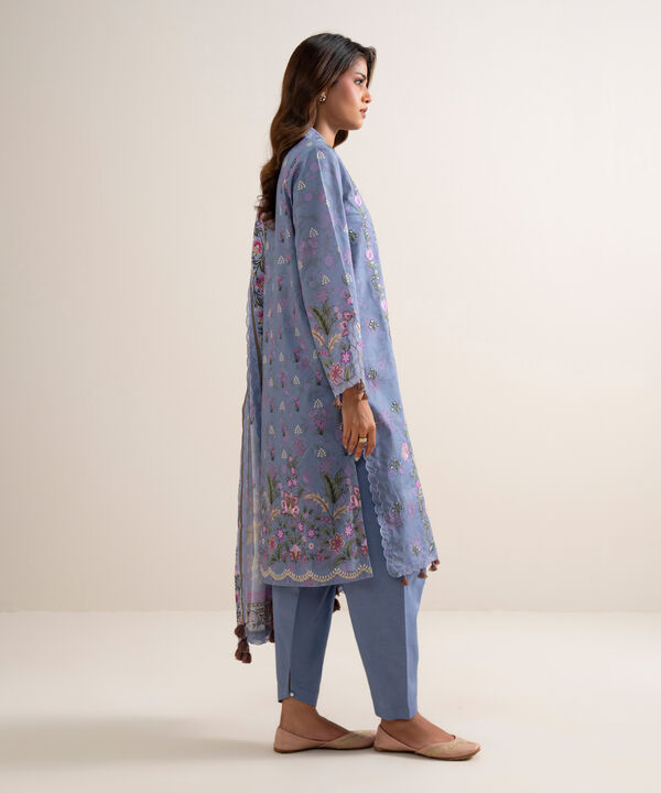 3 Piece - Embroidered Lawn Suit