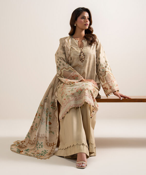 3 Piece - Embroidered Lawn Suit