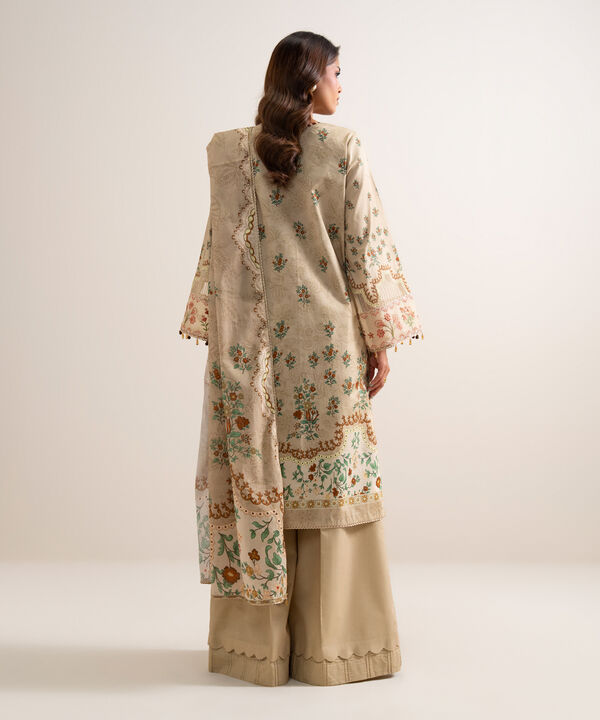 3 Piece - Embroidered Lawn Suit