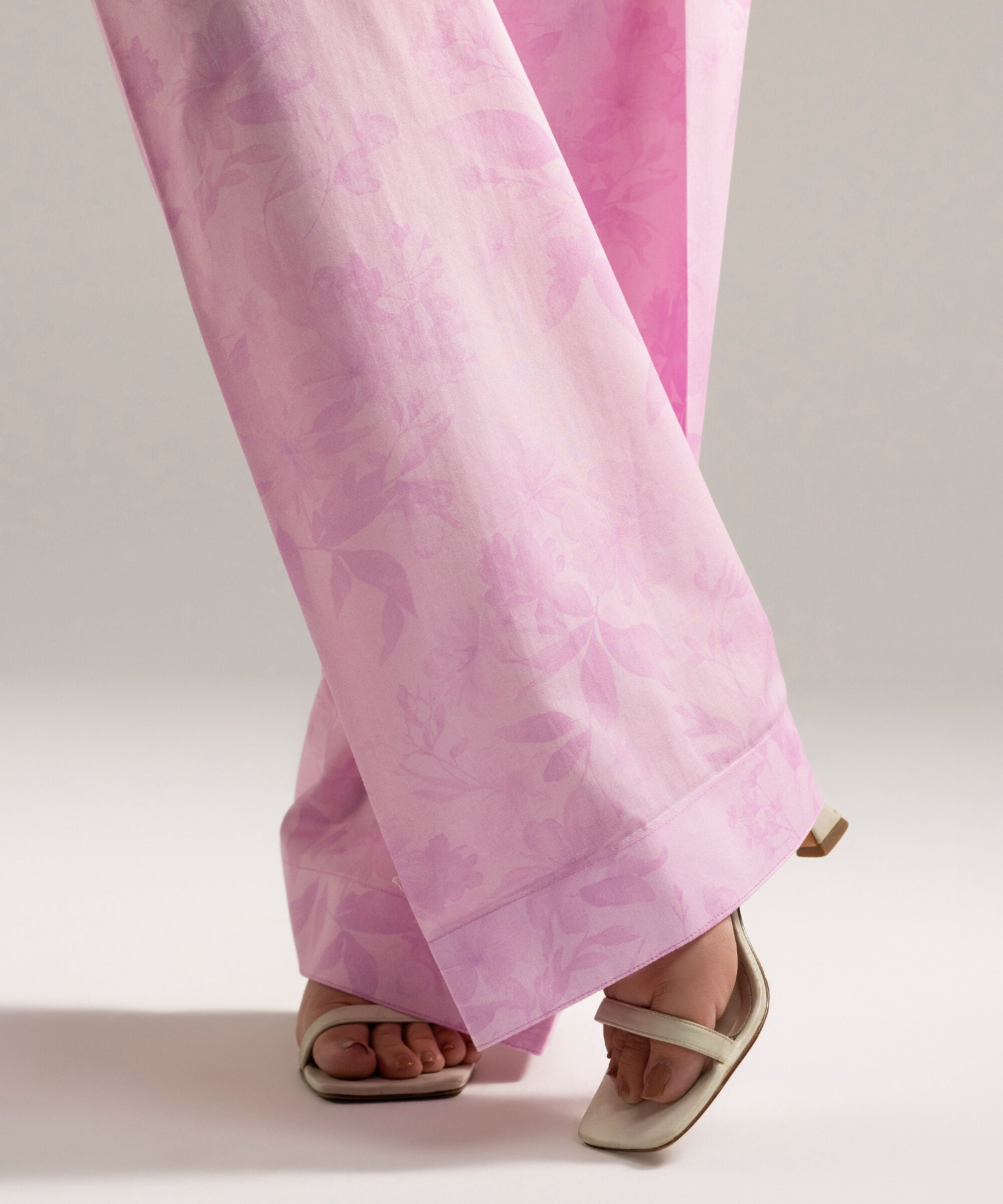 Women's RTW Cambric Printed Lavendar Farshi Shalwar