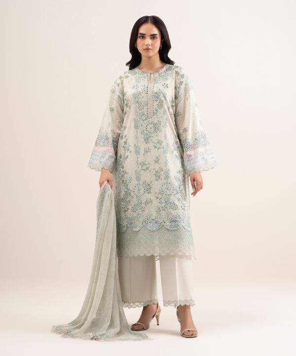 3 Piece - Embroidered Lawn Suit