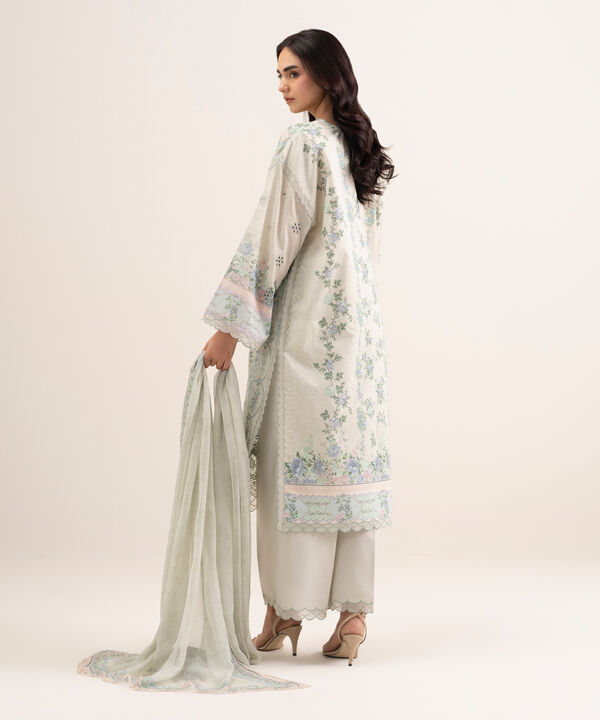 3 Piece - Embroidered Lawn Suit