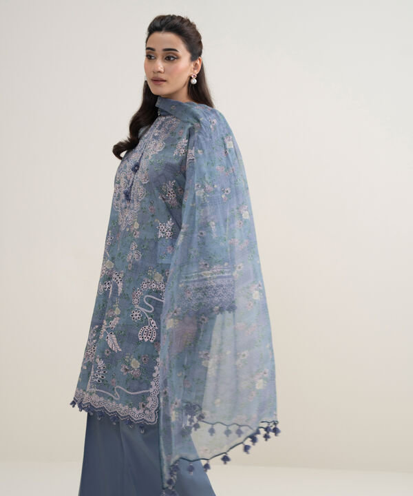 3 Piece - Embroidered Lawn Suit