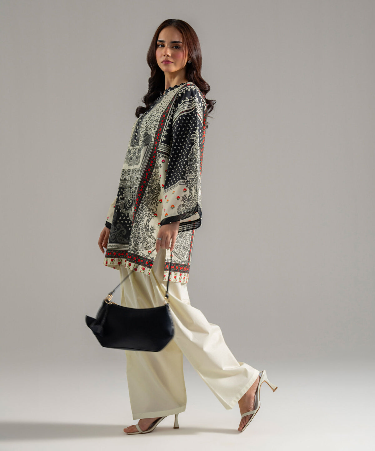 2 Piece - Printed Lawn Suit PEW26CWMV104