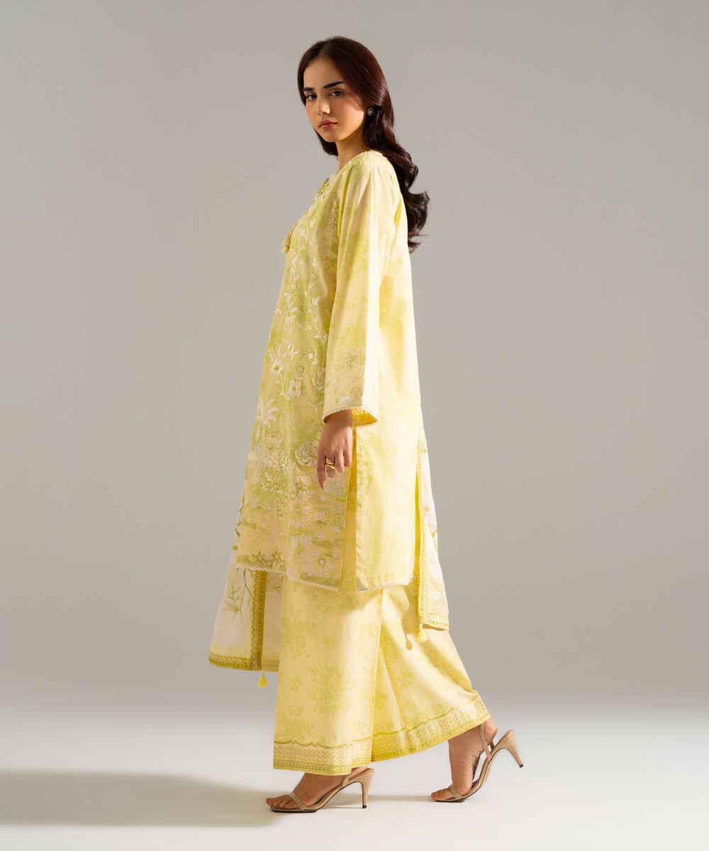 3 Piece - Embroidered Lawn Suit PEW26SCSTV91