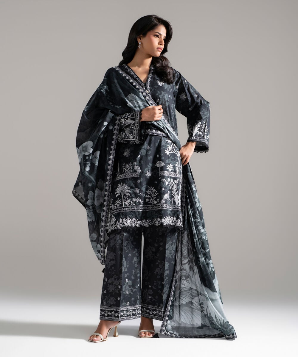 3 Piece - Embroidered Lawn Suit PEW26SCSTV97