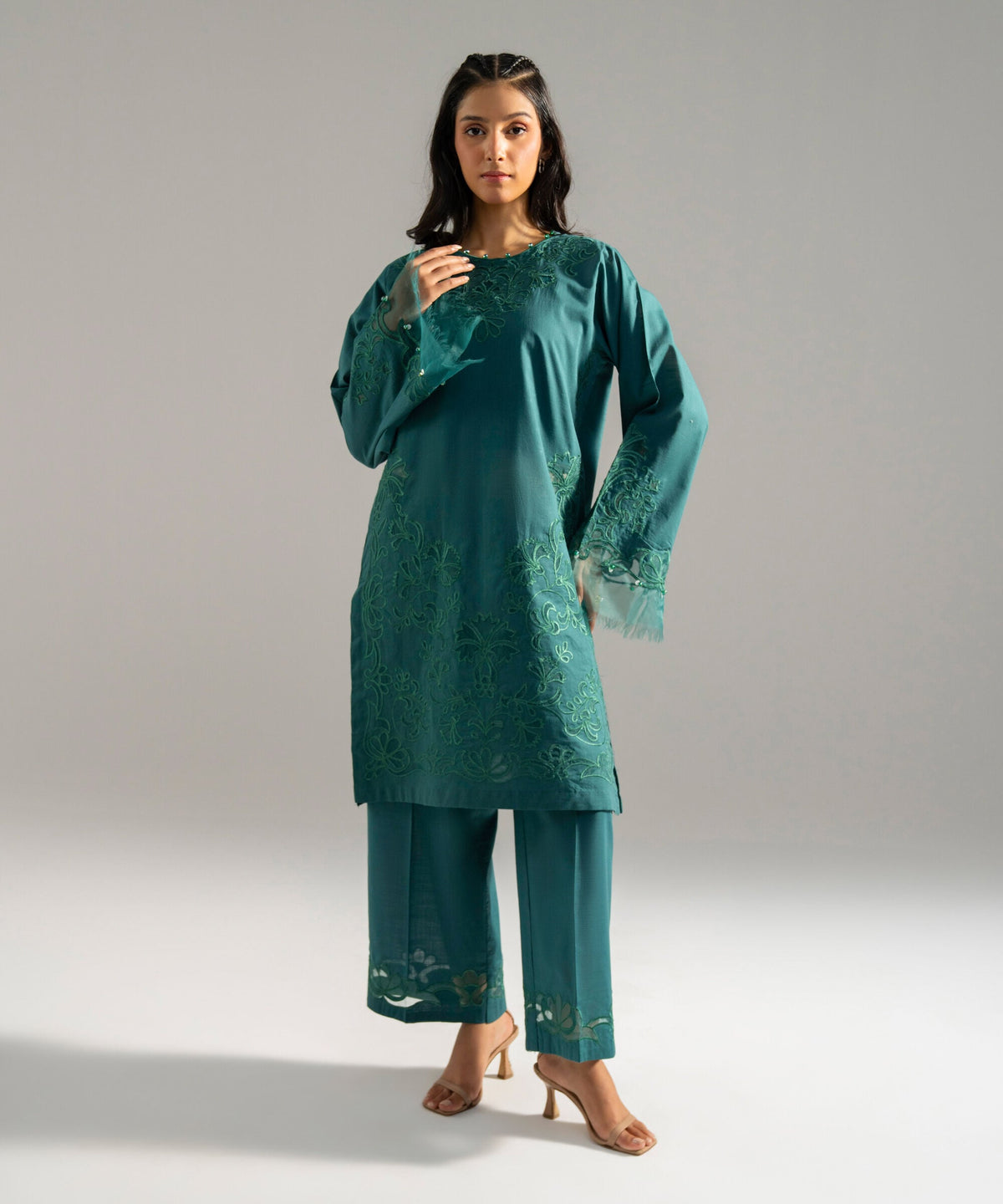 2 Piece - Embroidered Crosshatch Suit PEW26SMV1017