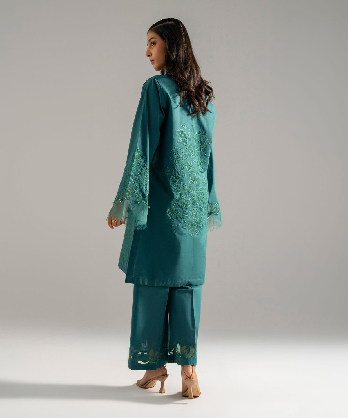 2 Piece - Embroidered Crosshatch Suit PEW26SMV1017