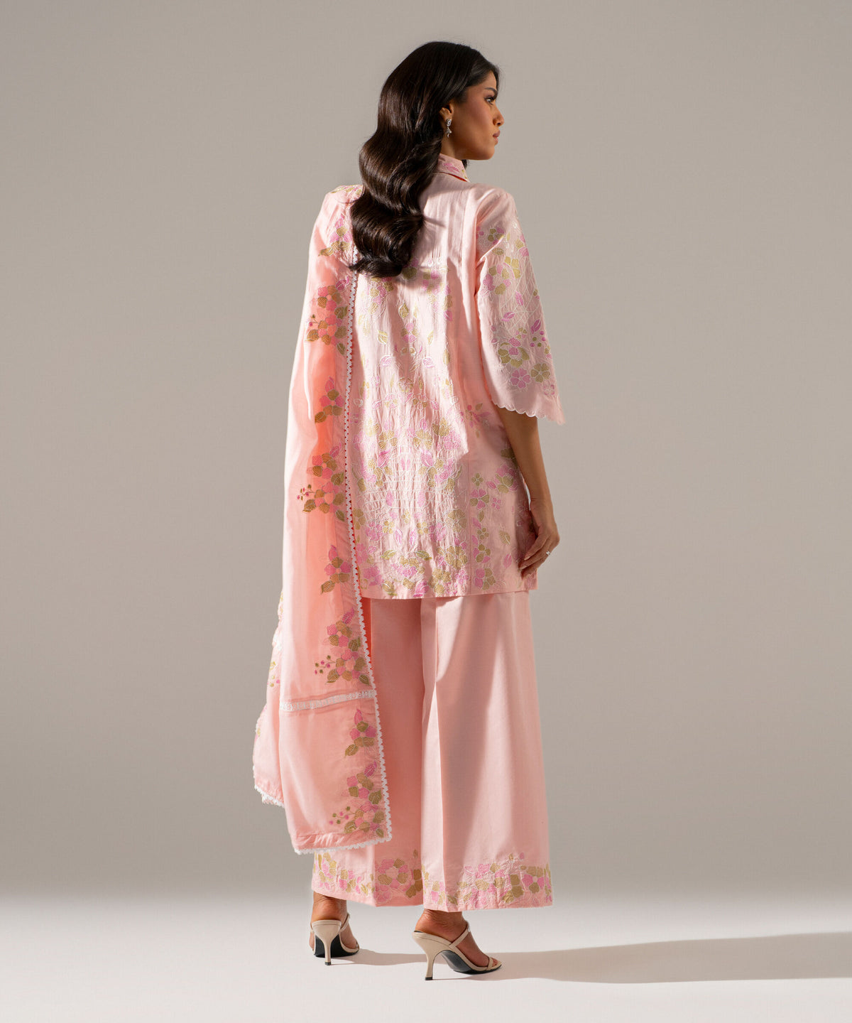 3 Piece - Embroidered Lawn Suit PEW26SSTV105