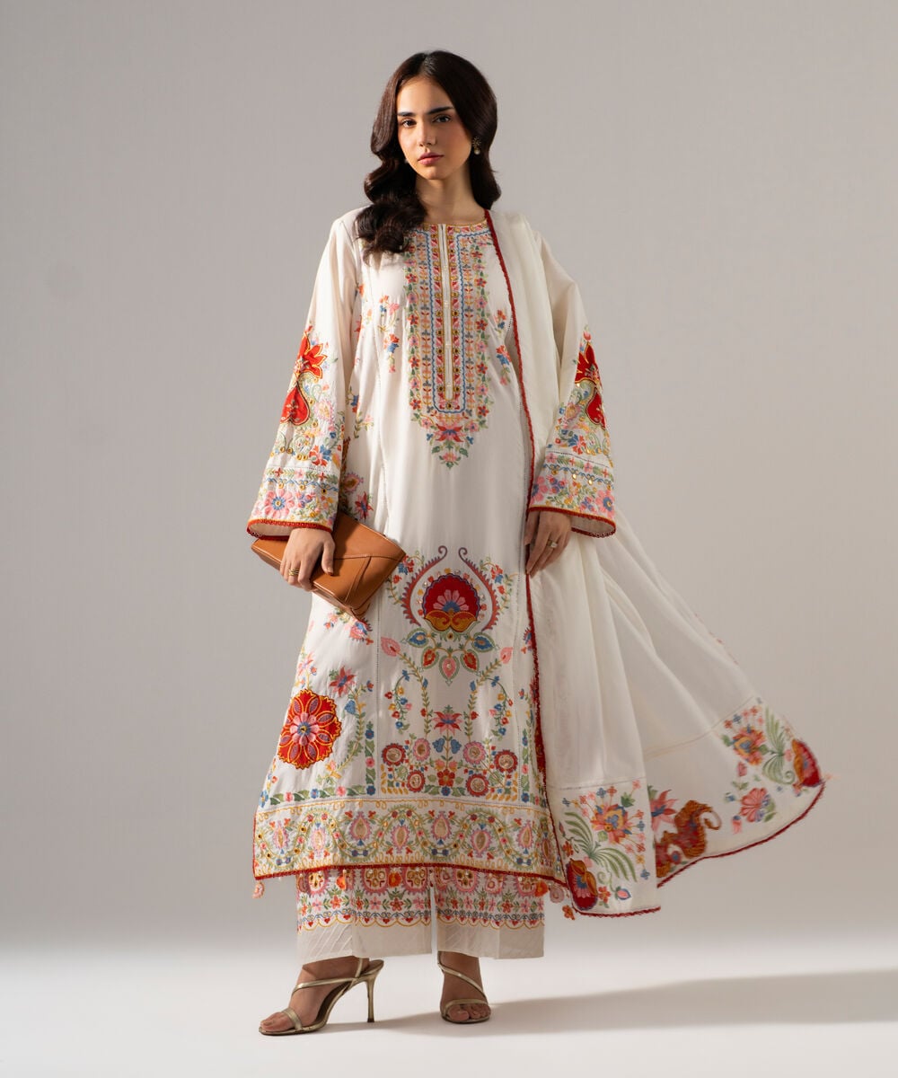 3 Piece - Embroidered Lawn Suit PEW26SSTV106
